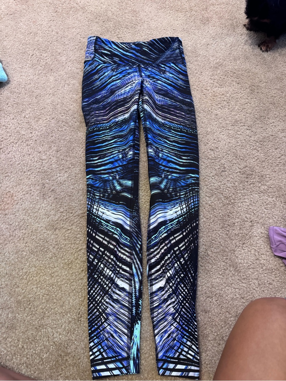 Lululemon leggings sz 4